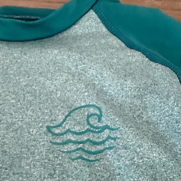 art class Teal Raglan Long-Sleeve Rashguard - Picture 2 of 6